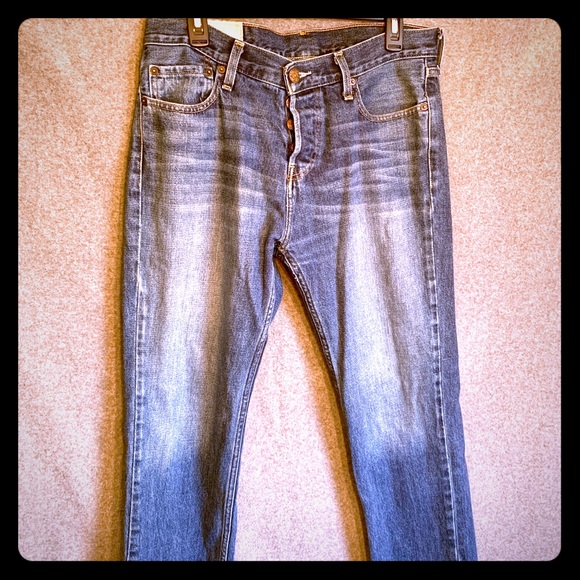 Mens Hollister 32x30 denim Blue Jeans Like New - Picture 1 of 6